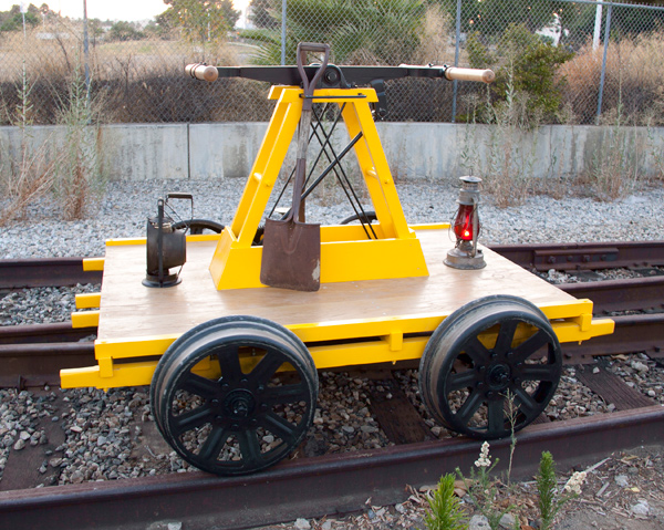 handcar_north_2.jpg